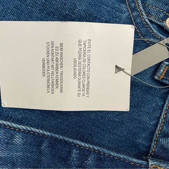 NWT ASOS Denim High Rise Step Hem Mom Jeans Size 28 - Picture 9 of 10